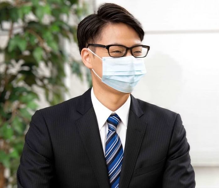 50歳からのメンズ美容２０２１０８１６／前髪を上げたヘアスタイル